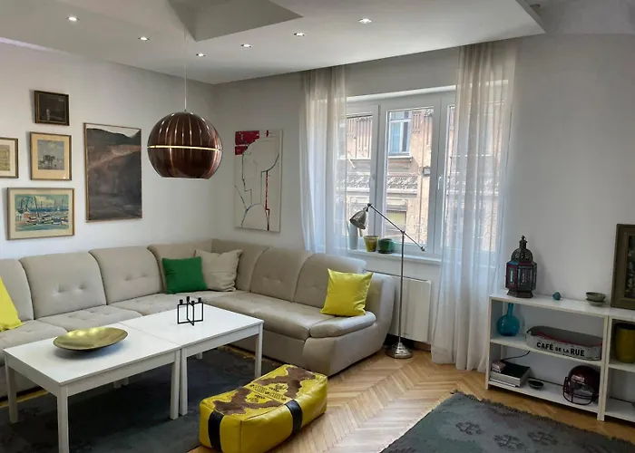 Luxury Apartment Mak